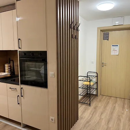 Konaci Centar 公寓 *